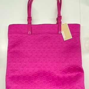 Michael Kors Jet Set Tote